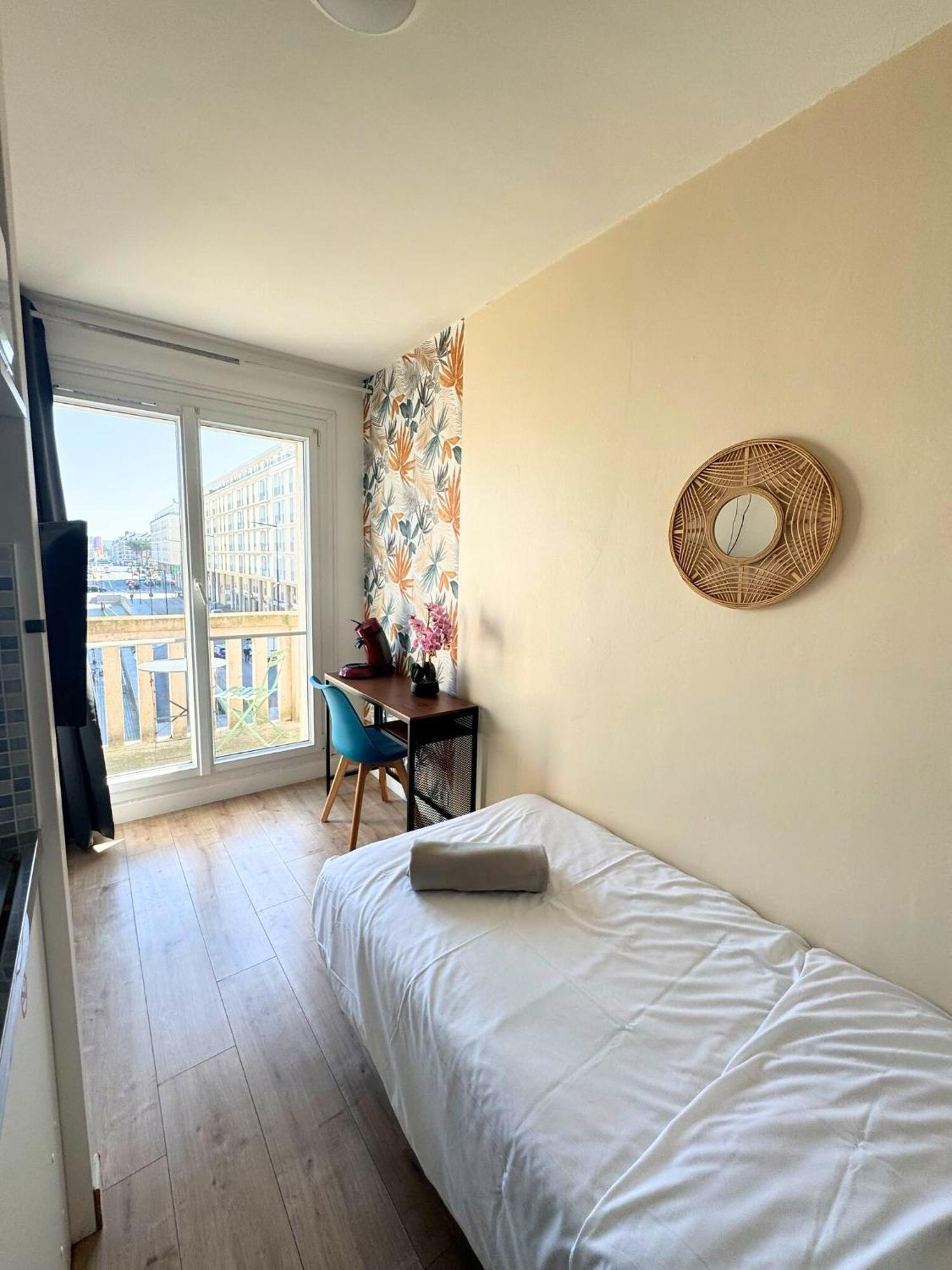L'Escale Appartements Et Suites En Bord De Mer Le Havre Exterior photo